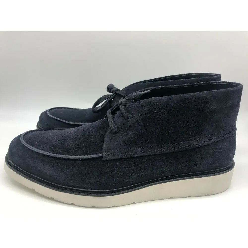 Vince Wayde Suede Chukka Boot Coastal Navy Men's Size 9.5M.